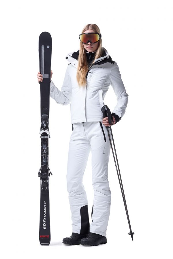 PZero, la collezione abbigliamento sportivo Pirelli per l ... PZero, la collezione abbigliamento sportivo Pirelli per l ...