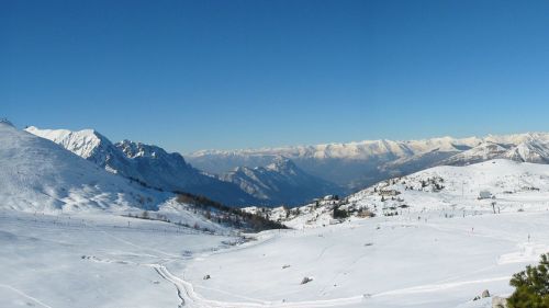 Vista panoramica dal Rifugio Lecco