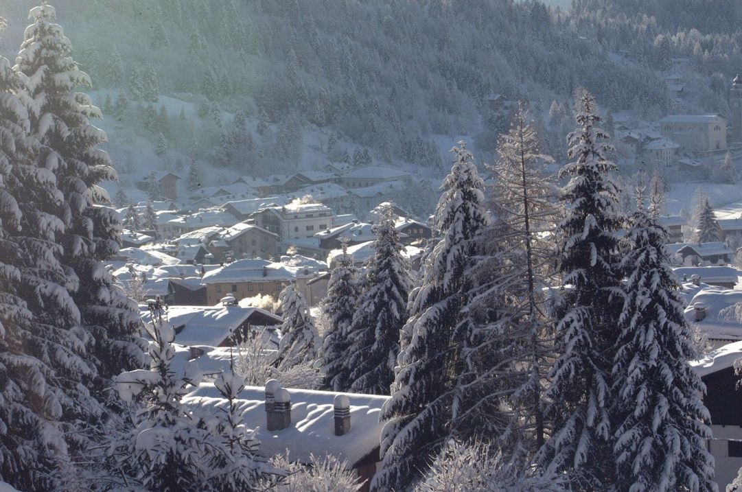 Forni di Sopra innevata