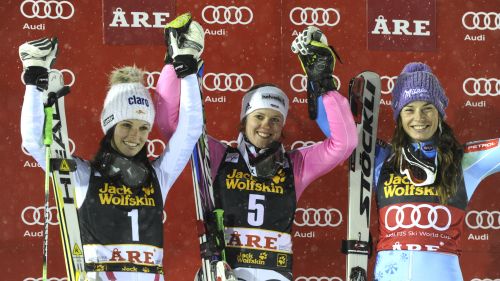 Lesser salta la tappa di Pokljuka, Schempp solo la sprint. Stagione finita per Birnbacher