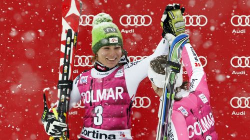 Mikaela Shiffrin domina la prima manche dello slalom in notturna di Flachau