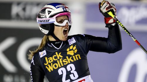 Carolina Kostner alla caccia del secondo titolo iridato