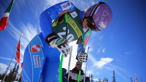Justyna Kowalczyk vince la prima tappa del Ruka-Triple