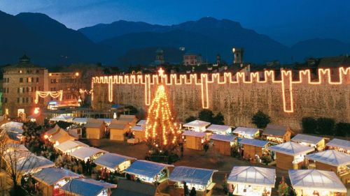 Coronavirus, annullati i Mercatini di Natale in Trentino-Alto Adige