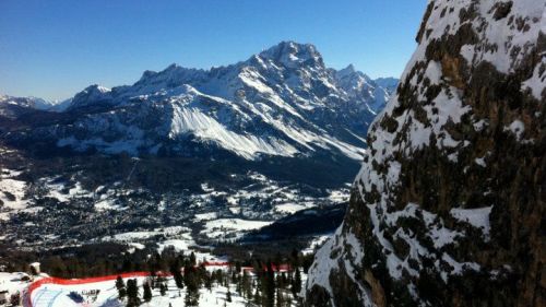 Panorama dalle piste della discesa libera cortina