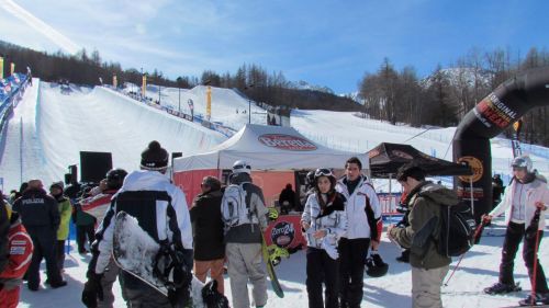 Bardonecchia Snowboard halfpipe