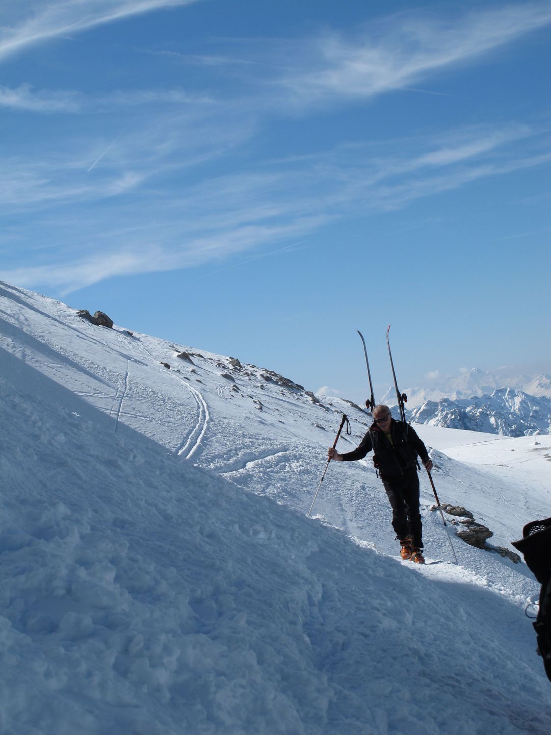 Gino traversata Pordoi per Rif. Boè  ( foto di MarcoCorti)