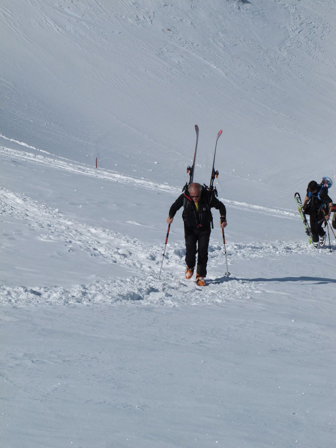 Gino sempre verso il Boè 
foto di MarcoCorti