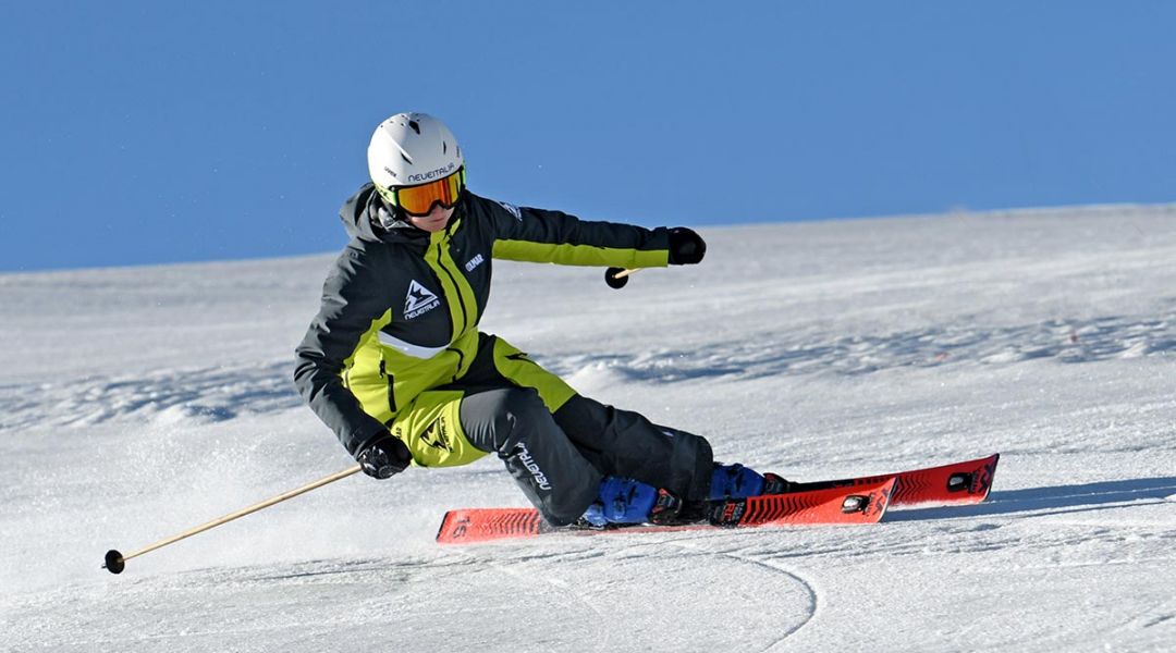 Isabel Anghilante al test di Volkl Racetiger RC (2021)