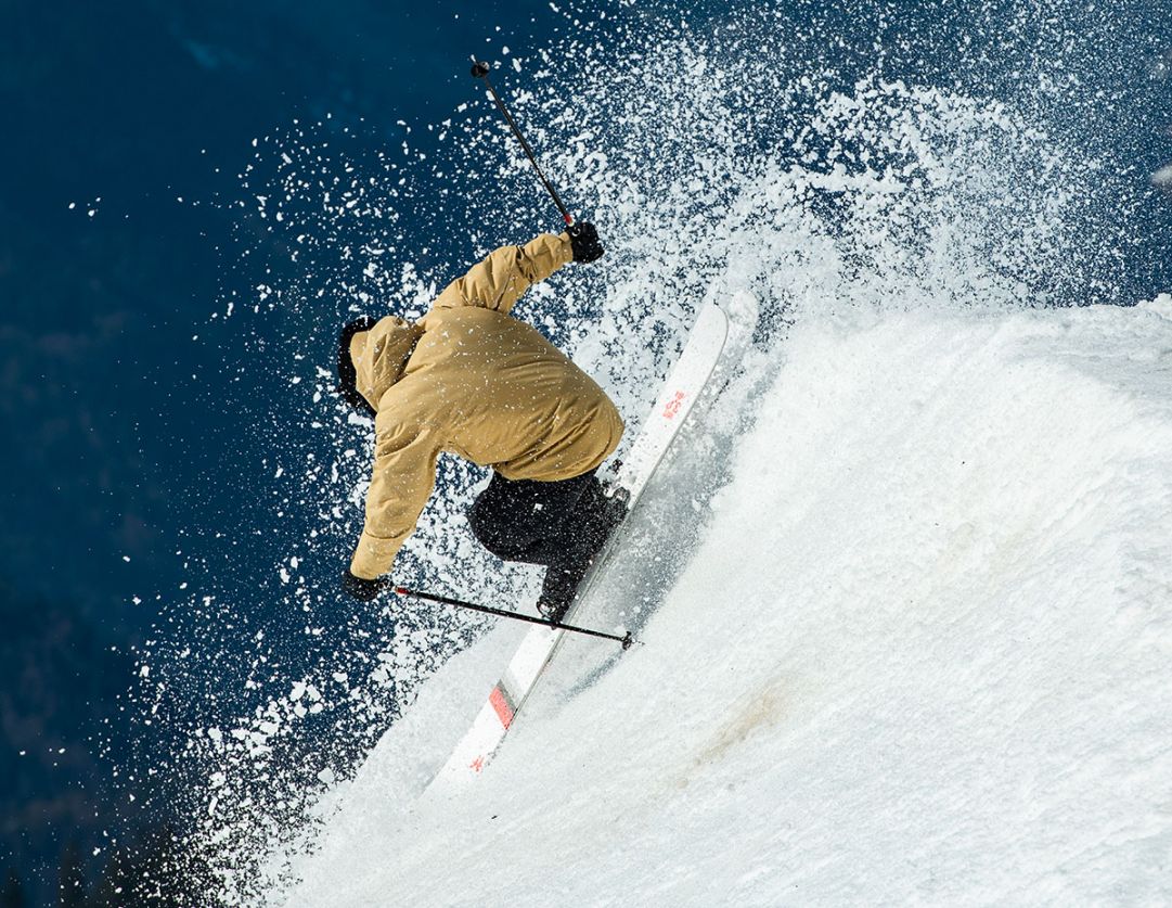La collezione CANDIDE promette tecnicità e gusto per i seguaci del freerider francese Candide Thovex