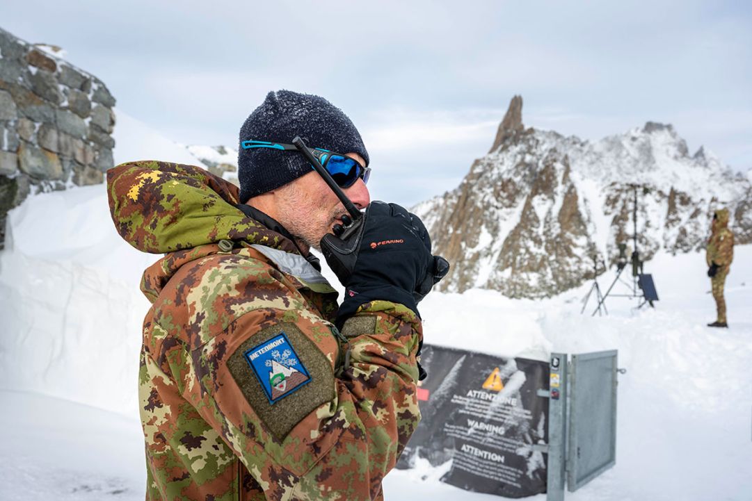 Esercitazione sul Monte Bianco   Esercito    dsc8218