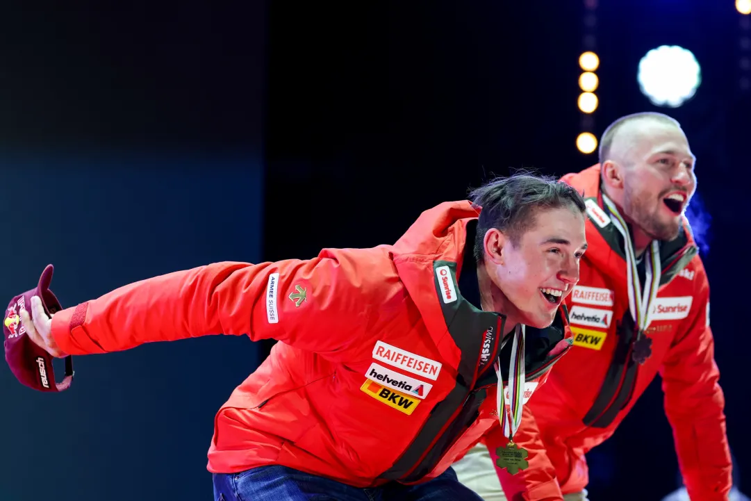 Saalbach 2025: la Svizzera sorpassa l'Austria con il trionfo in discesa di von Allmen e Monney ora... rasati!