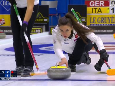 Video Europei - Finalmente Italia! Le azzurre ritrovano la vittoria: 5-3 alla Germania, il video dell’ultima stone