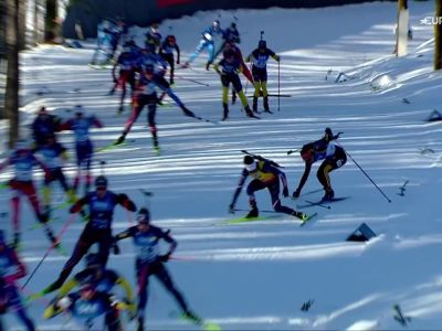 Video Lou Jeanmonnot, caduta nel 1° giro! Contatto con Vanessa Voigt, le due perdono terreno: rivivi il momento durante la Mass Start