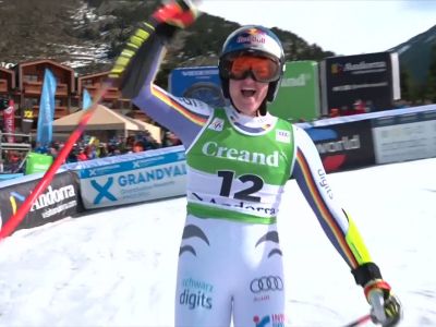 Video Emma Aicher dominante! Quasi 1 rifilato alla concorrenza e vittoria schiacciante: video del Super G femminile di Soldeu