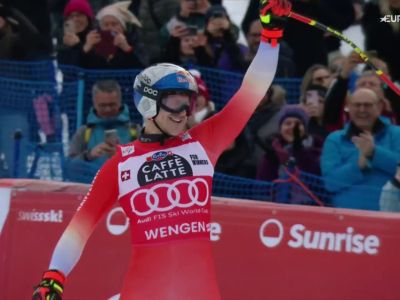 Video Odermatt stravince la discesa breve di Wengen