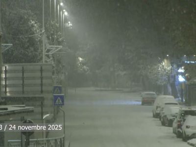 Video Aosta nevicata notturna in time lapse 23 - 24 novembre 2025