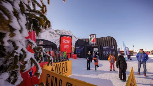 Prove Libere Tour 2026, il calendario del più grande ski test gratuito d’Italia. Otto tappe, da Cervinia a Pampeago
