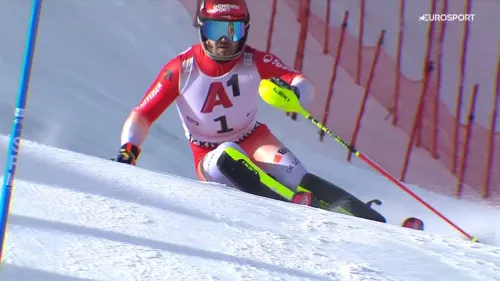 Loic Meillard autore di una prima manche da maestro nello slalom sulla Ganslern, il video