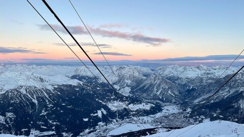 Sciare all&#39alba ski area bormio