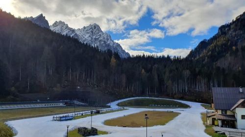 Sci di fondo al via alla Carnia Arena: innevati i 2 km dell'anello di Forni Avoltri