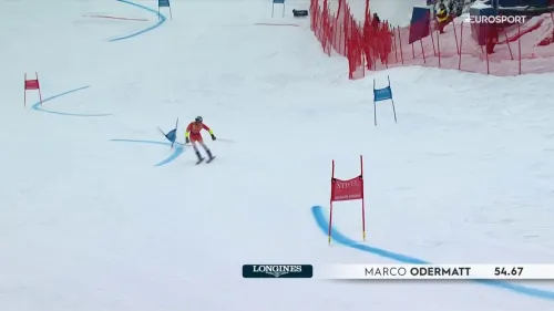 Odermatt incanta e infligge distacchi pesanti a tutti: la prima manche dello svizzero