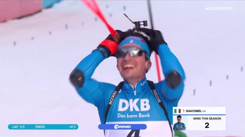 Tommaso giacomel vince la mass start a le grand bornand con una prova leggendaria! gli highlights del successo in francia