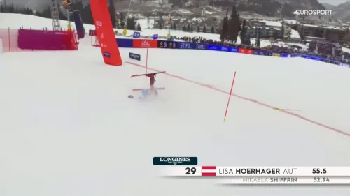 Lisa Hoerhager, che volo! Laustriaca inforca a poche porte dallarrivo e rimane a terra. Rivivi la sua caduta nello slalom di Copper Mountain