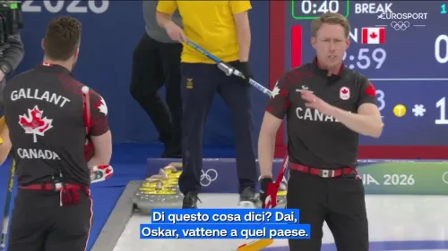 Curling: La Svezia accusa il Canada di barare e sul ghiaccio volano parole grosse: le immagini dal torneo maschile di Cortina