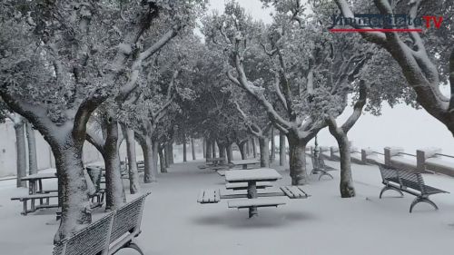 27 Gennaiio 2021. La neve a Monte SantAngelo in Puglia