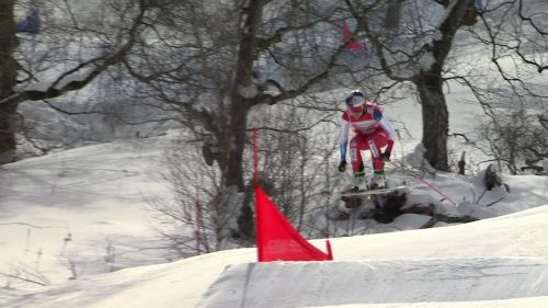 Fanny smith e jonas lenherr vincono la prima competizione a squadre miste nella coppa del mondo di ski cross a bakuriani, in ge