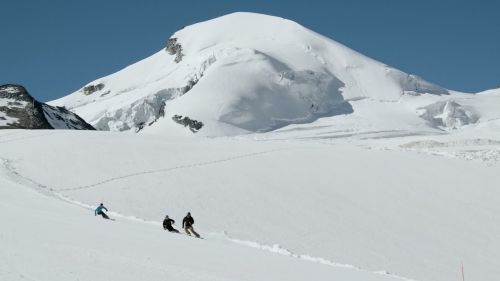 Saas-Fee - Summer Ski Opening 2021 il 17 luglio 2021