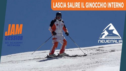 Lascia salire il ginocchio interno - INT.13 - Corso di sci intermedio