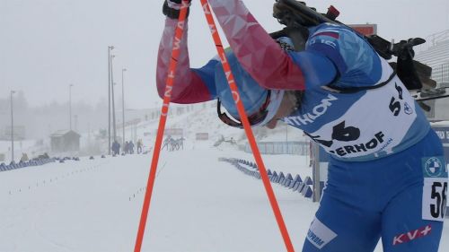 Loginov più forte del vento, vince la sprint maschile di oberhof - biathlon, coppa del mondo 2021/2022