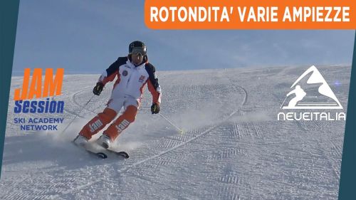 Rotondità e ampiezze variabili - Corso Sci Intermedio