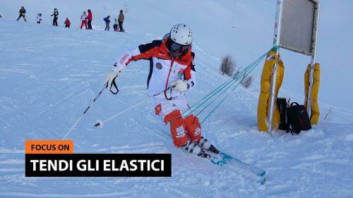 19   tendi gli elastici