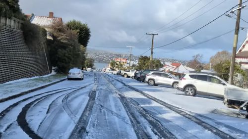 Freddo artico e neve in nuova zelanda