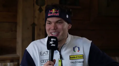 Alex Vinatzer si dispera: slalom da dimenticare, medaglia sfumata. Il video da Bormio
