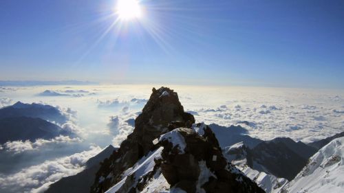 Monte Rosa: escursionista precipita in un crepaccio nel Canalone Marinelli