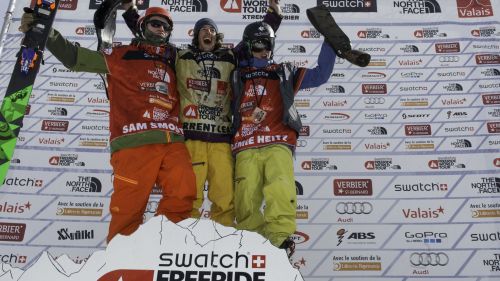 Jeremie Heitz a Verbier, Svizzera, durante la premiazione della  tappa finale 2014 del Freeride World Tour