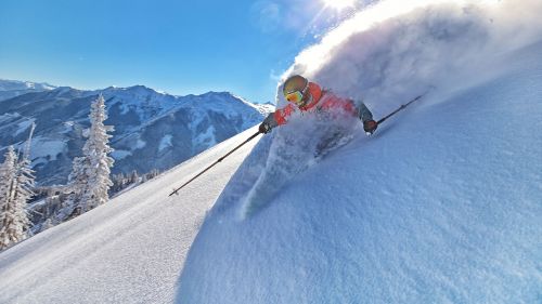 Want to ski powder? beware of the risks...  freeride world tour