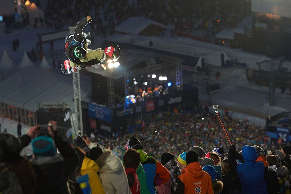 Iouri “I-Pod” Podladtchikov durante gli X Games 2013 di Tignes