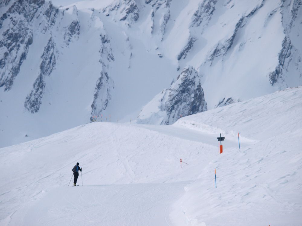 La Marmotte, una blu che permette anche ai meno esperti di scendere fino a valle in tutta sicurezza.