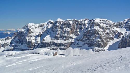 SkiArea Campiglio Dolomiti di Brenta, il 19 novembre apertura anticipata in zona Grostè