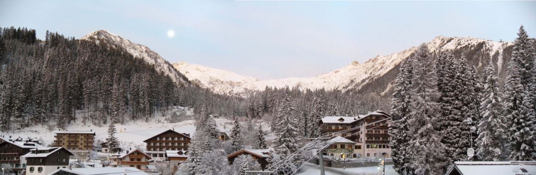 foto scattata alle 4 di pomeriggio da madonna di campiglio