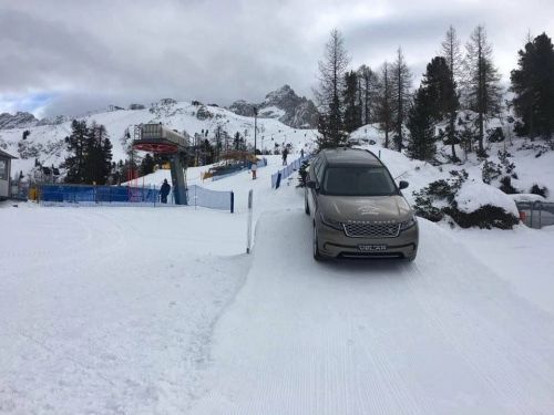 NEVEITALIA, con Marco e Valentina Graziosi pronti per test Drive della Range Rover VELAR