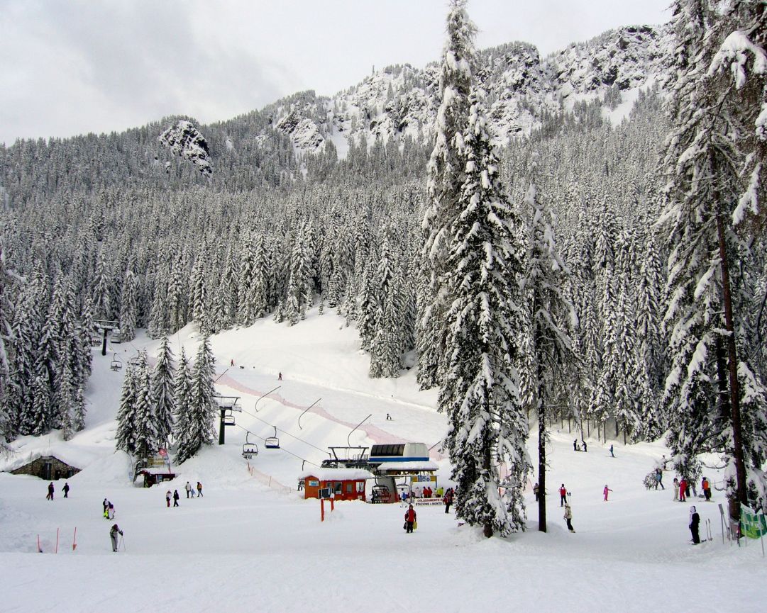 Piste innevate a Piani di Pezze