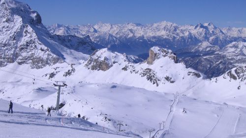 A Cervinia impianti aperti fino a fine maggio in onore del Giro d'Italia