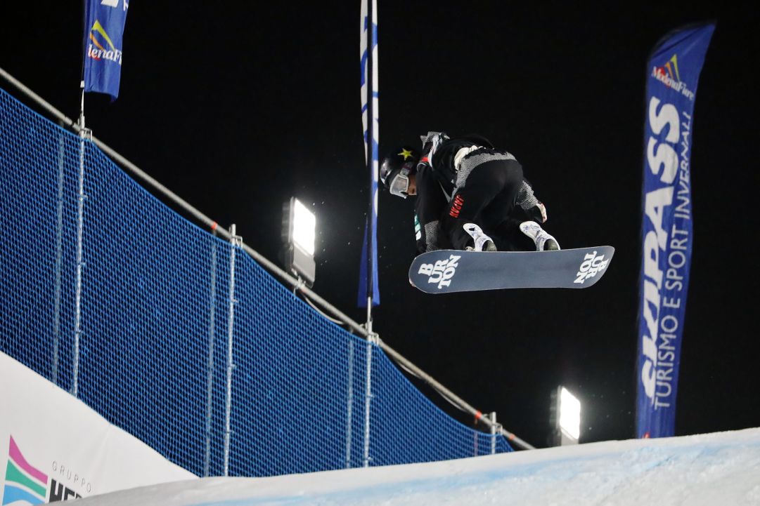 Lo scorso weekend a Skipass Modena Fiere è andata in scena una gara di Snowboard Big Air che ha visto al via tutto i migliori atleti del mondo. A dominare la gara femminile è stata la giapponese Reira Iwabuchi 

Photo by: Michele Dardanelli