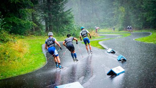 Alla Carnia Arena di Forni Avoltri dal 6 all'8 settembre si è disputata la terza edizione dell'Alpe Adria Summer Nordic Festival, una manifestazione che ha visto al via oltre 230 atleti in rappresentanza di Italia, Austria, Stati Uniti e Mongolia. Grande spettacolo nella due giornate di gare con i campioni dello sci di fondo grandi protagonisti. (Foto by Denis Blarasin)